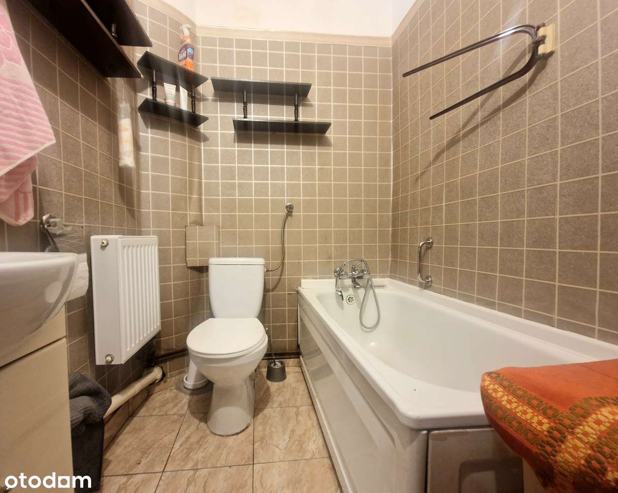 Dwupokojowe mieszkanie na 1 piętrze, doskonała lokalizacja, parking-10