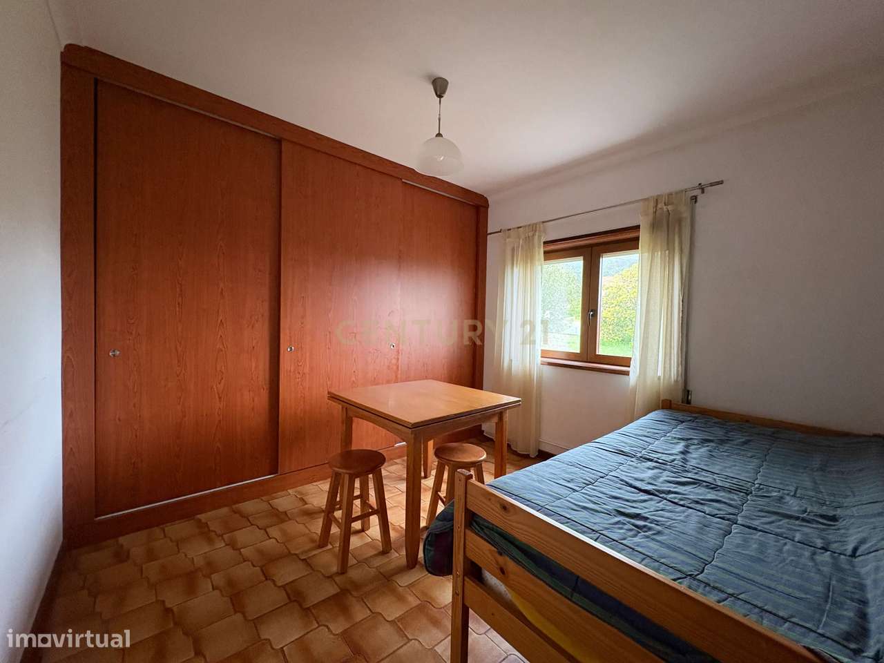 Moradia T7 com Vista Mar e Elevado Potencial em Areosa-13