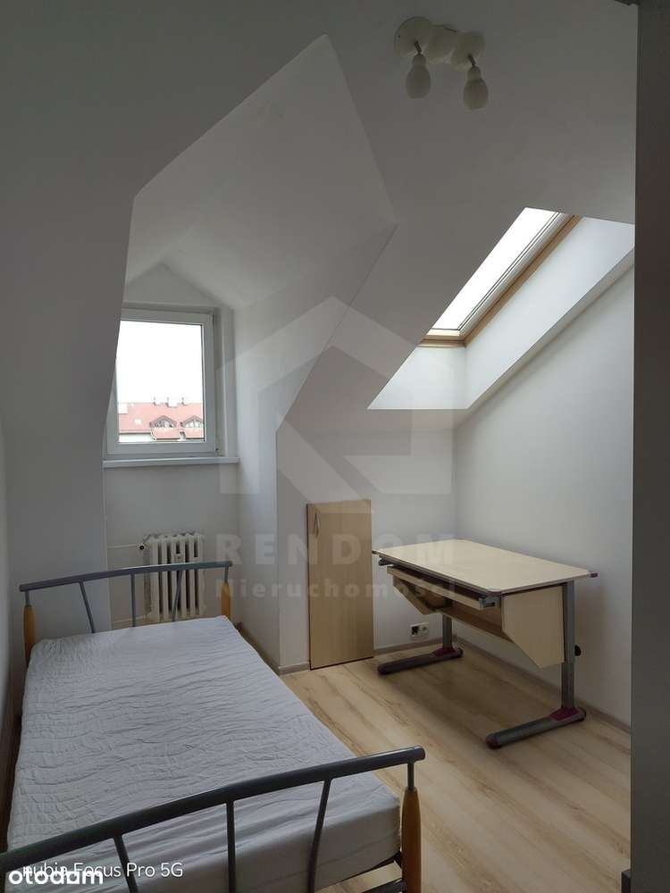 3 pokoje ul. Pużaka niski blok bdb standard-3