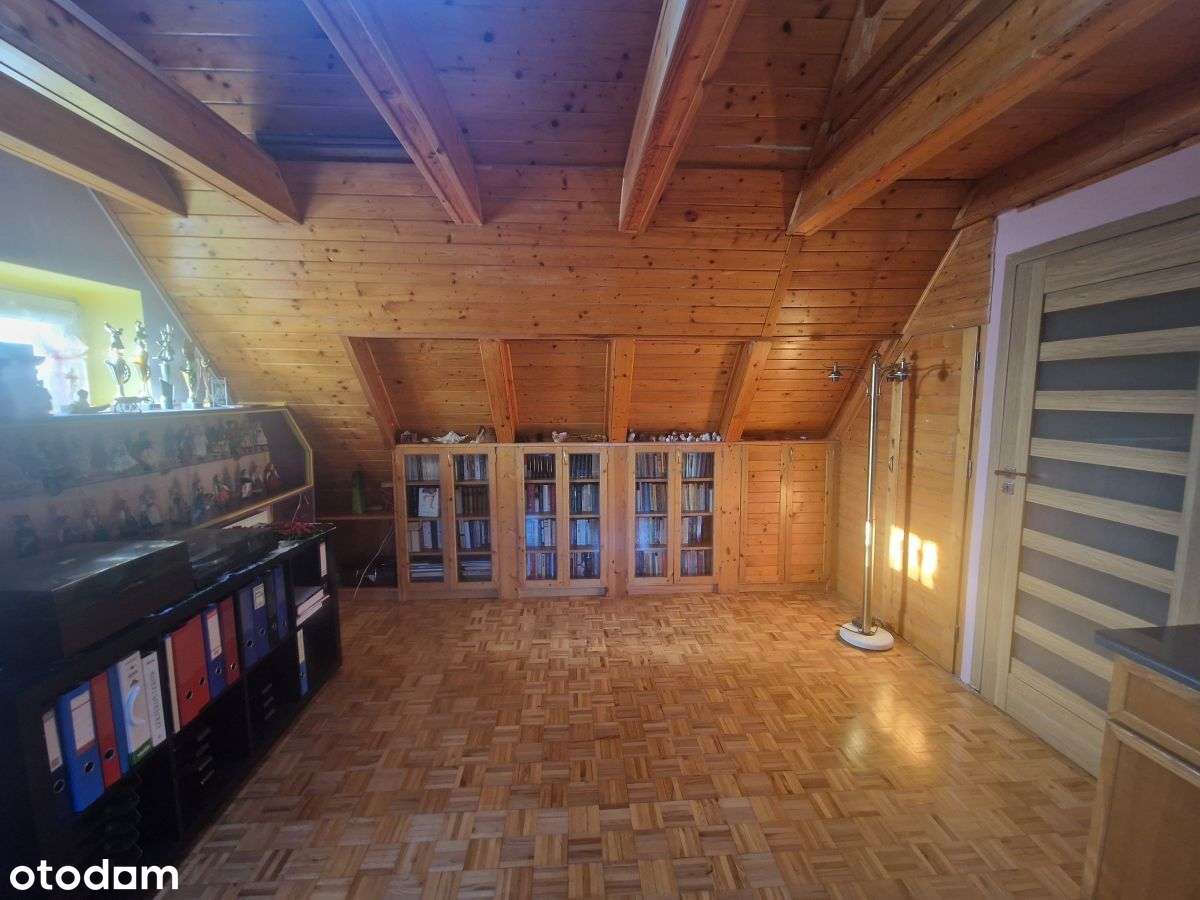 Szereg Skrajny W Sąsiedztwie Parku-8