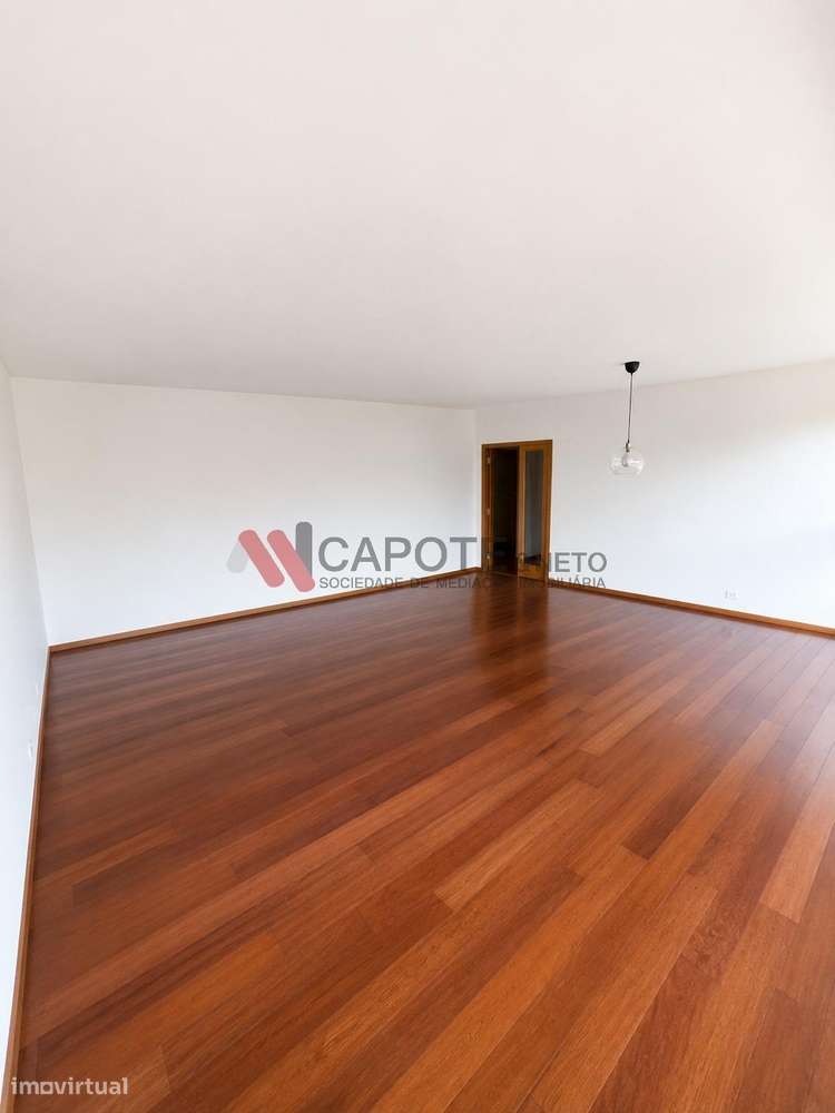 T3 - Condomínio Jardins São Bartolomeu - 2 Parq e Arrecadação-7