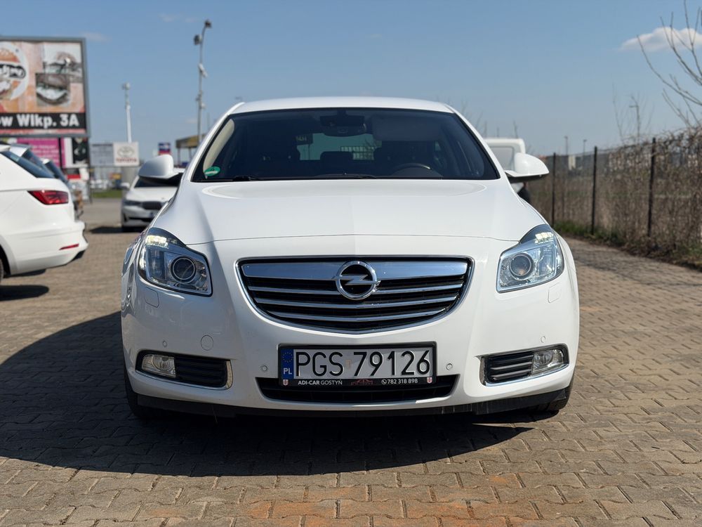 Opel Insignia A 2.0 CDTI 2011
