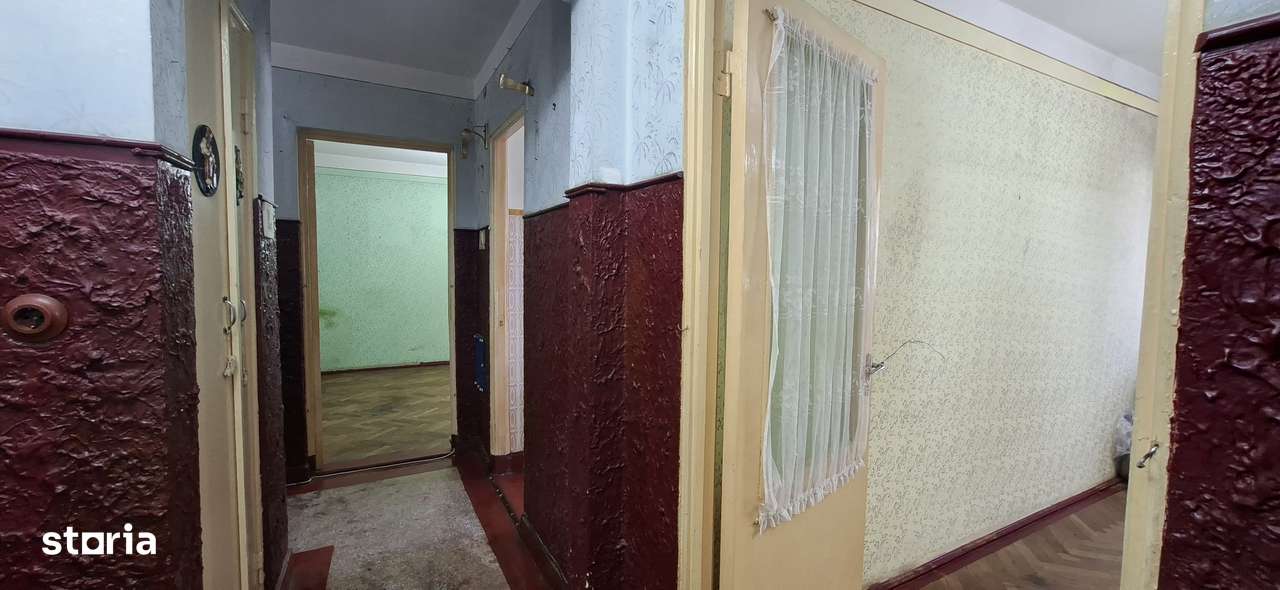 Apartament cu potențial excelent în Micro 20 – lângă Cofetăria Dana-7