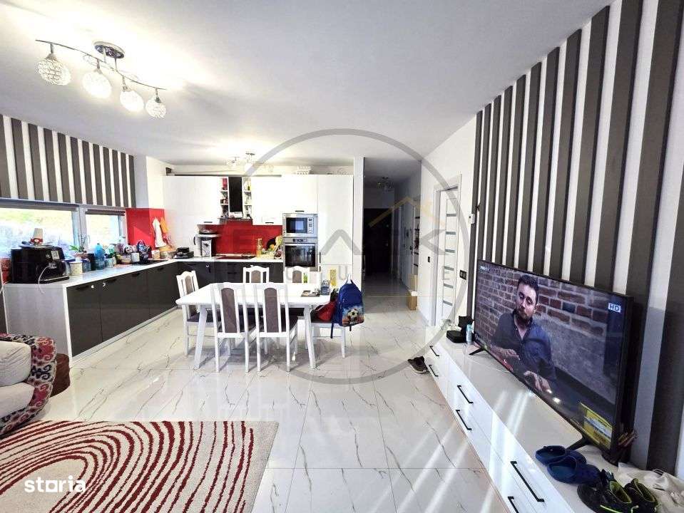 Oportunitate! Apartament 3 camere, terasa 35 mp, boxa ,Complex Nou - Imagine principală: 2/9