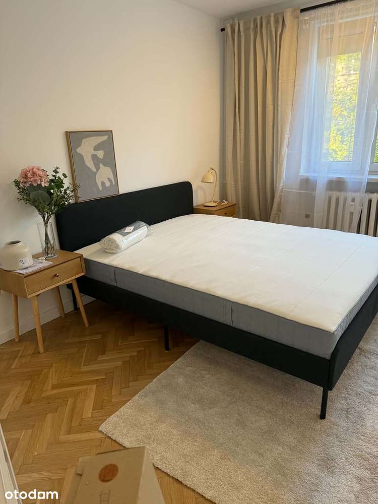 Kraków - Salwator 2 pokojowe mieszkanie z osobną kuchnią