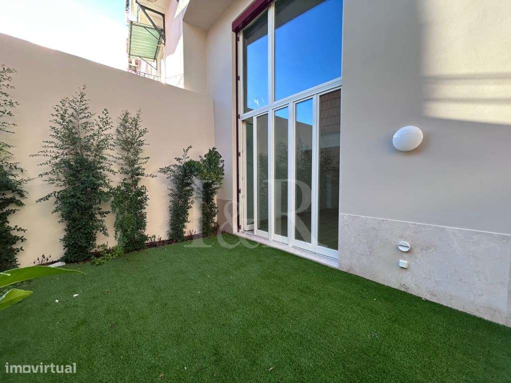 Apartamento T2 duplex com jardim e estacionamento, Capuchos Residen... - Grande imagem: 4/44