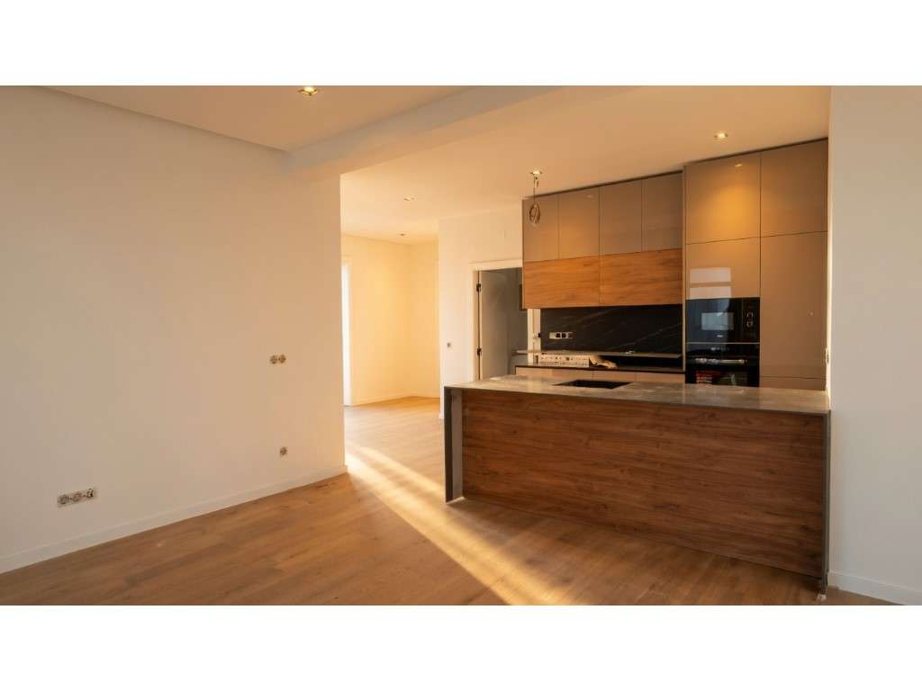 Magnifico Apartamento T0+1 - Monte Abraão - Queluz - Remodelado-7