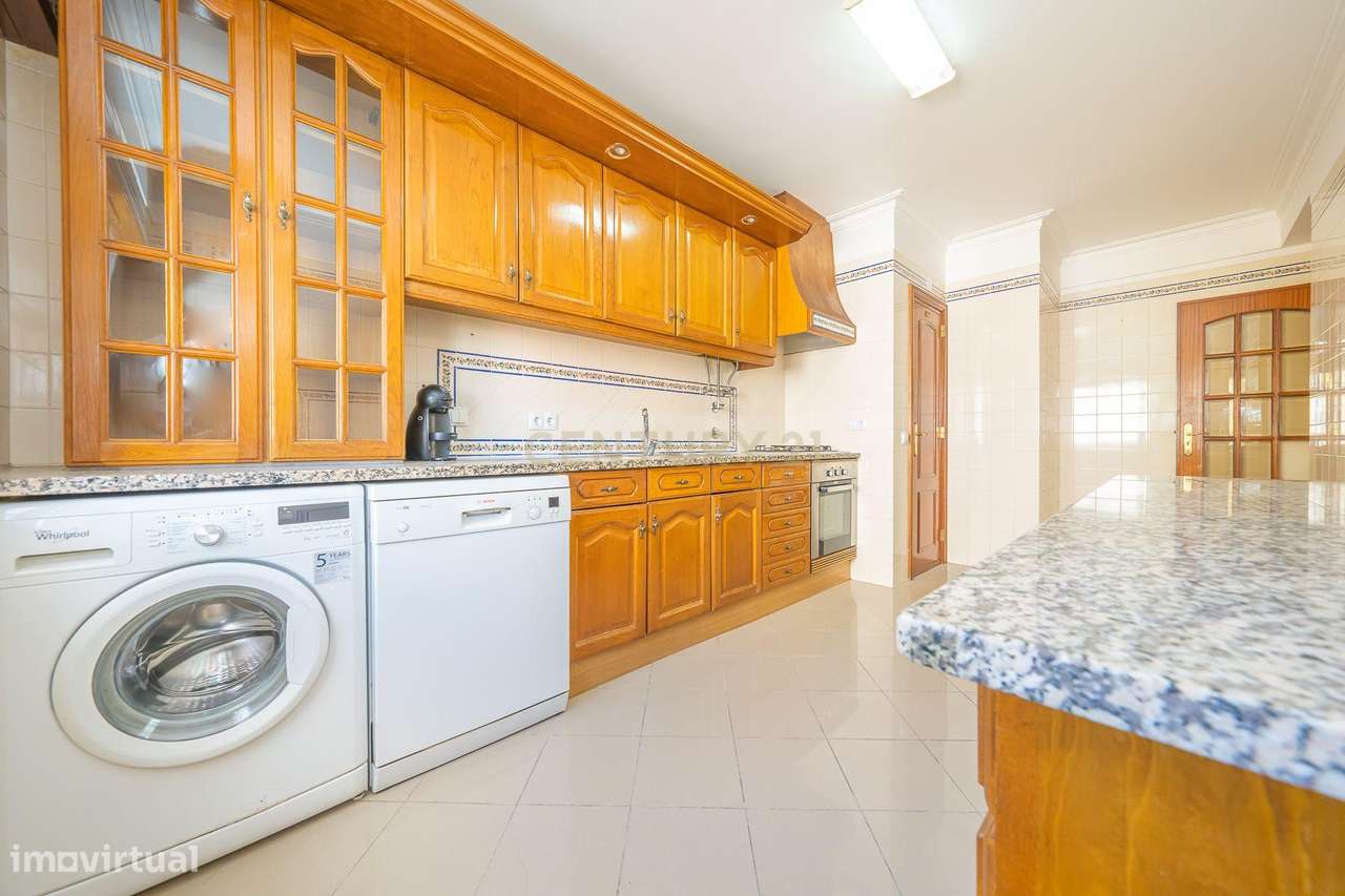 T3 Santa Marta do Pinhal, Corroios - Seixal - Grande imagem: 2/21