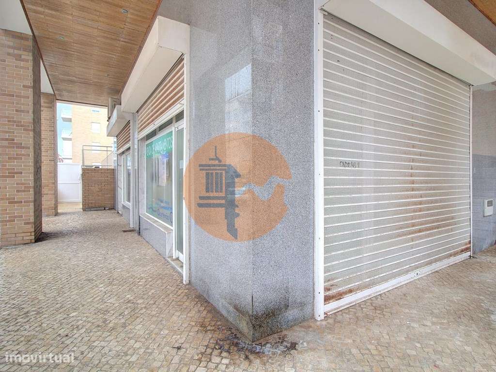 Loja no condomínio Varandas do Guadiana - Grande imagem: 2/16