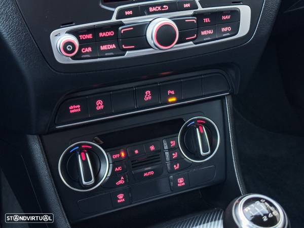 Audi Q3 2.0 TDI Design - 30