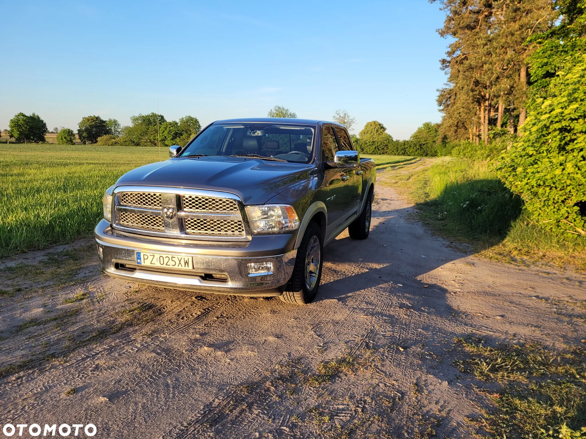 Dodge RAM 1500 5.7 4x4 - 3