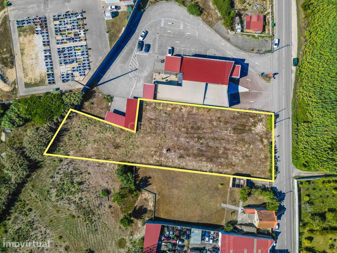 Terreno plano para arrendamento - junto á Zona Industrial da Gala - Grande imagem: 3/17