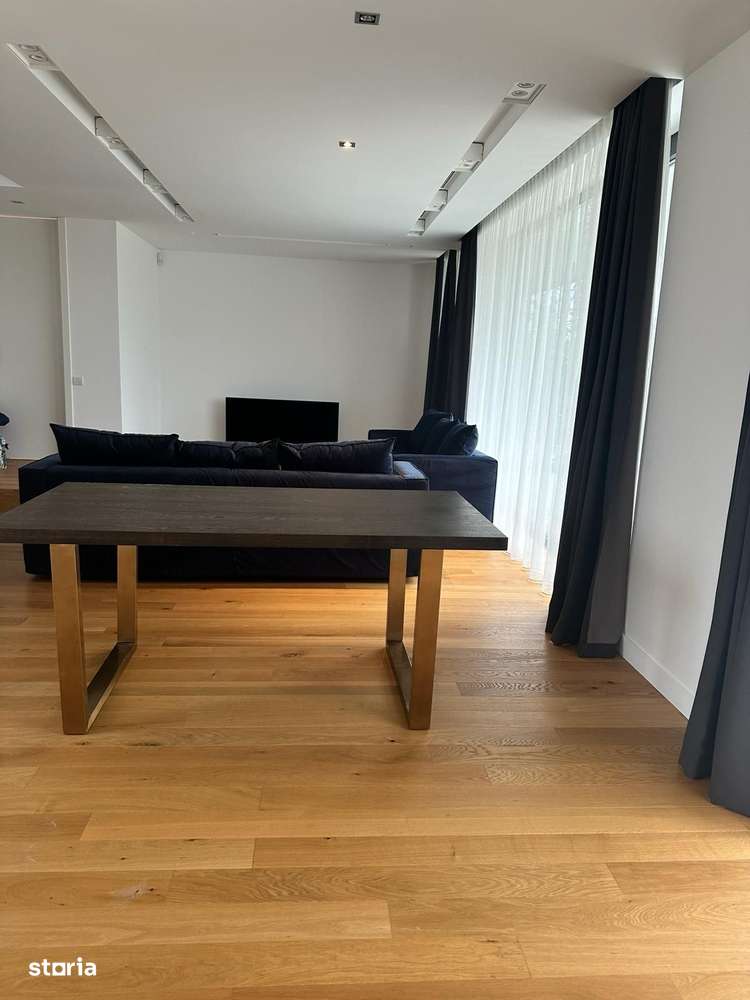 Complex Amber Gardens Tunari-14