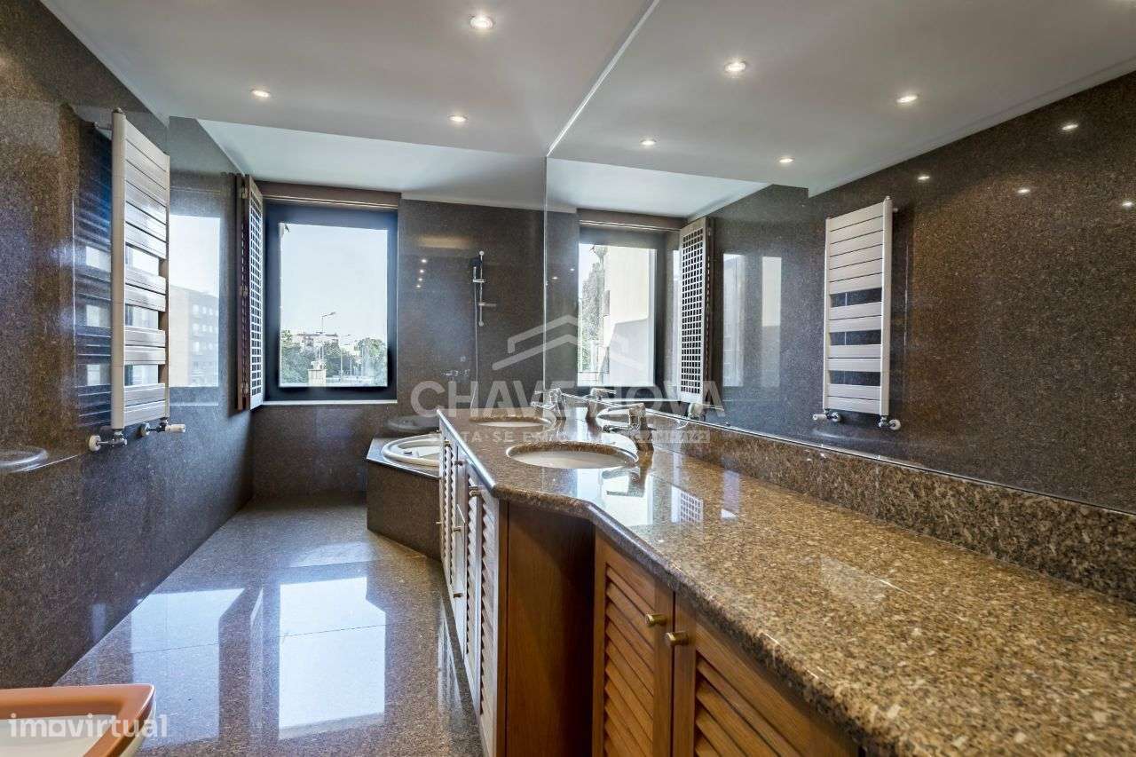 Moradia T4+1 de Luxo em Matosinhos-8