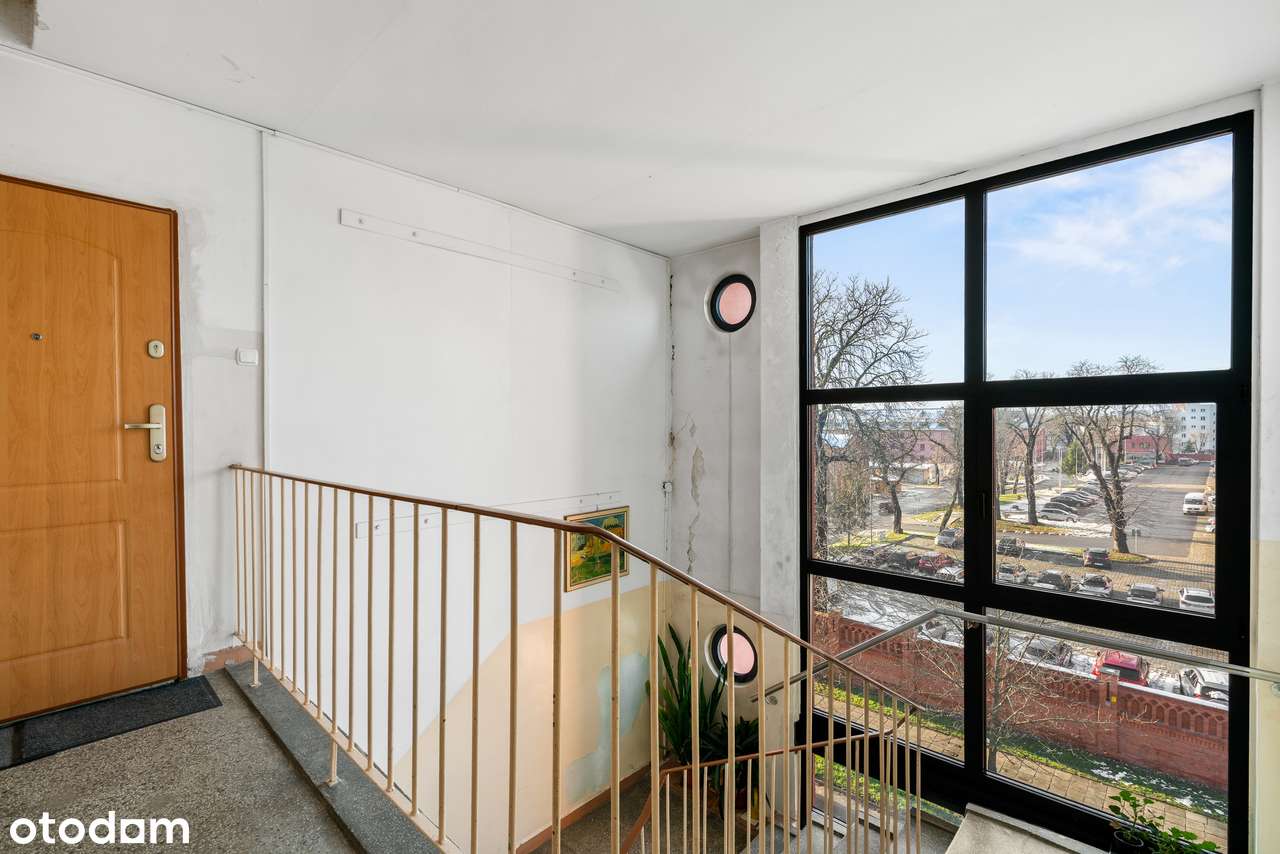 Pod Wynajem | Przy Hallera | Świetna lokalizacja | Osobna kuchnia-11