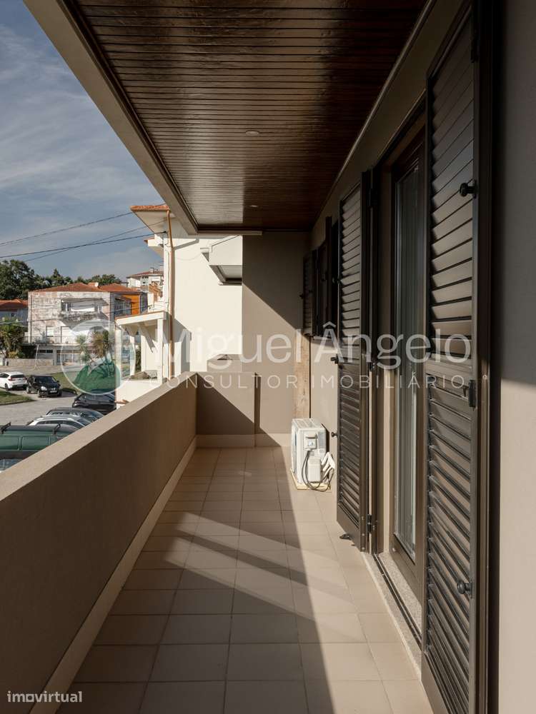 Moradia de luxo c/ piscina - pronta a habitar em Gondomar - 4 frentes-22