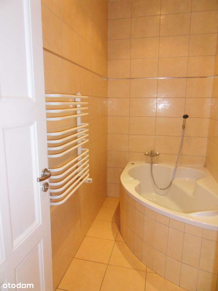 Do sprzedania mieszkanie o pow. 68 m kw. w centrum.-8