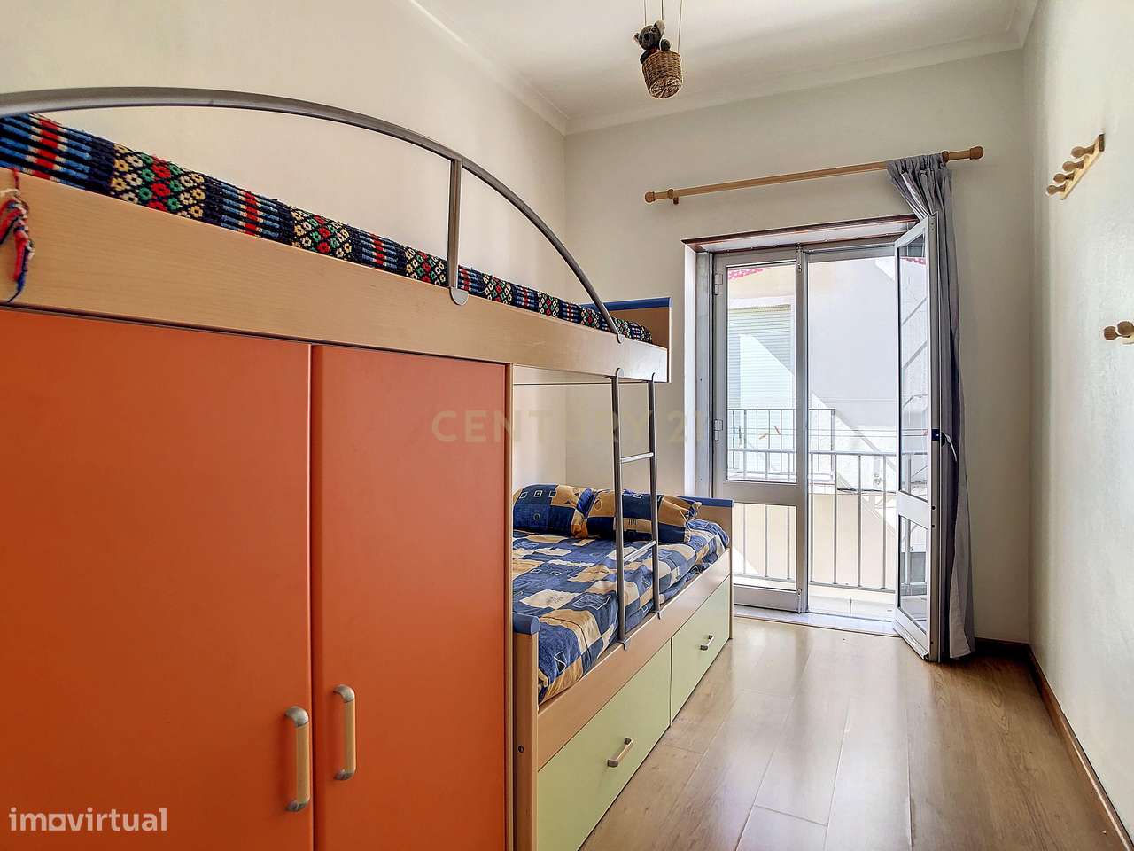 Apartamento T2 a poucos passos da Praia em Nazaré - Grande imagem: 5/19