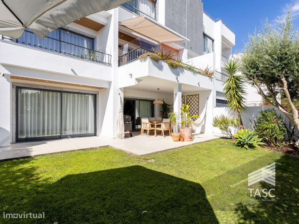 Moradia Geminada em Bicesse-1