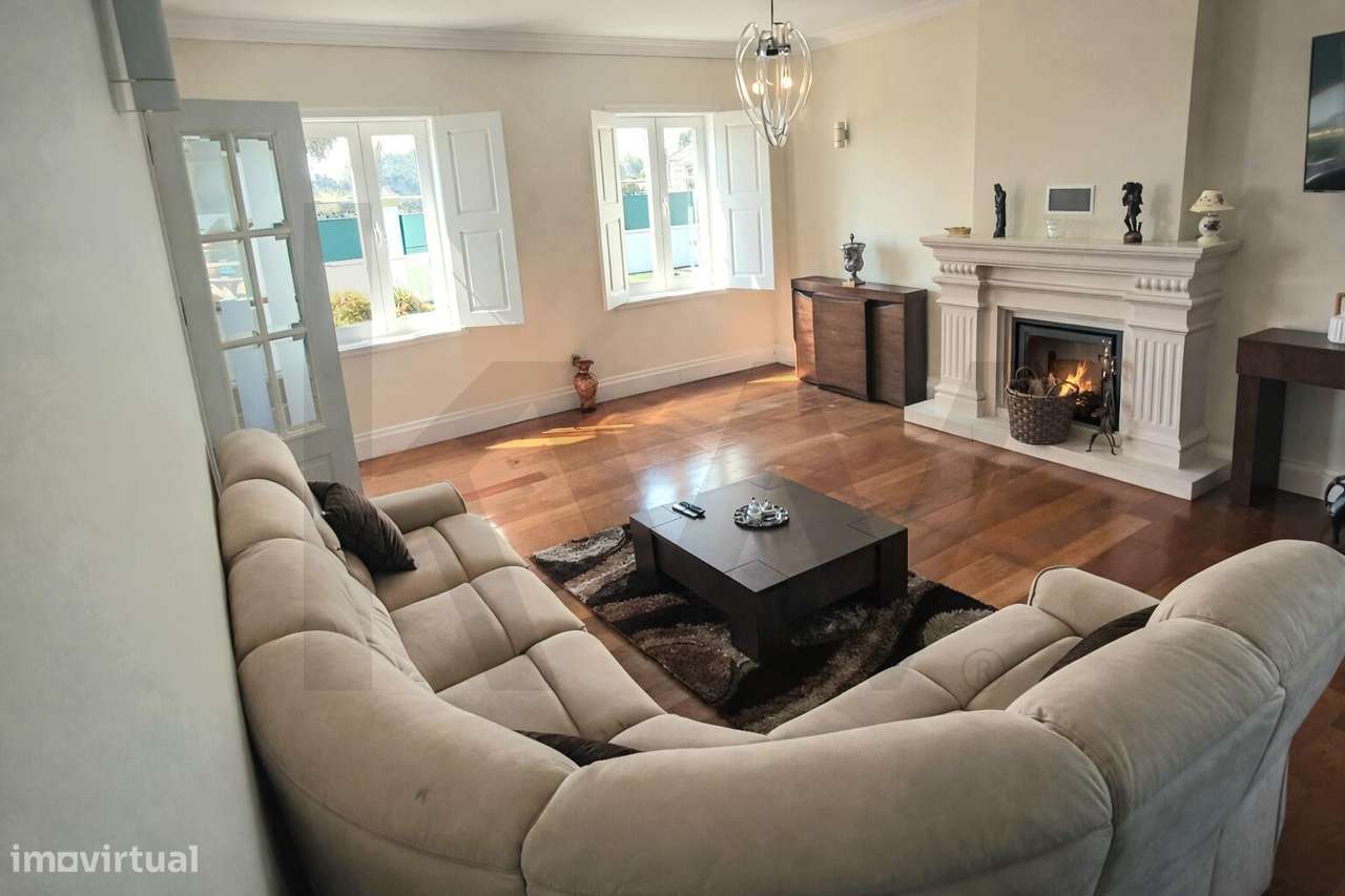 MORADIA DE LUXO EXCLUSIVA | 7 QUARTOS | PISCINA AQUECIDA | TOCHA - Grande imagem: 4/39