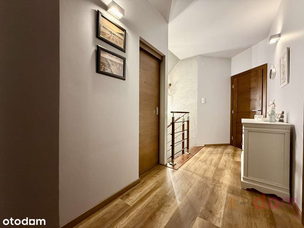 Komfortowe, dwupoziomowe mieszkanie dla rodziny-9