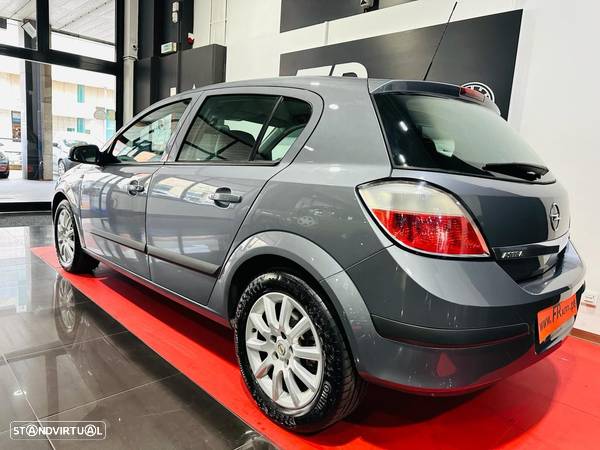 Opel Astra 1.3 CDTi Cosmo - 14