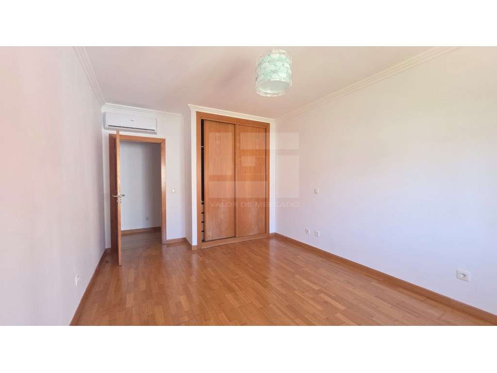 APARTAMENTO T4 - QUINTA DA BELOURA II-30