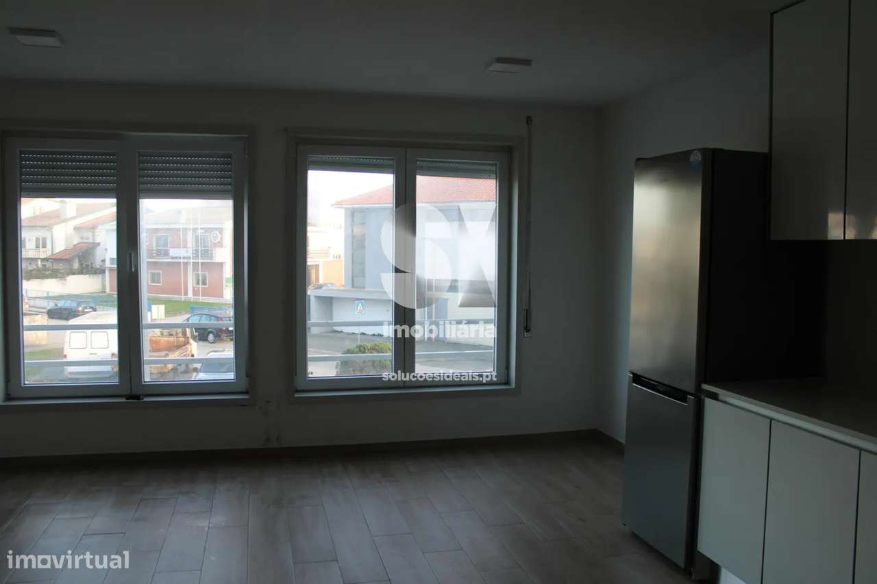 Apartamento T2 - Grande imagem: 2/15