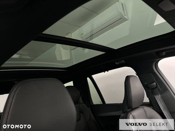 Volvo XC 90 - 25