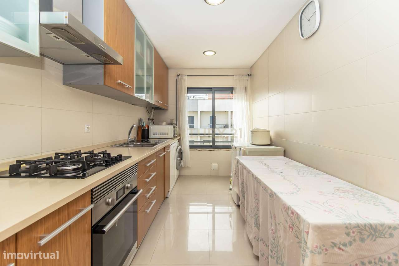 Apartamento T2 na  Quinta do Bom Retiro, Sobreda-21