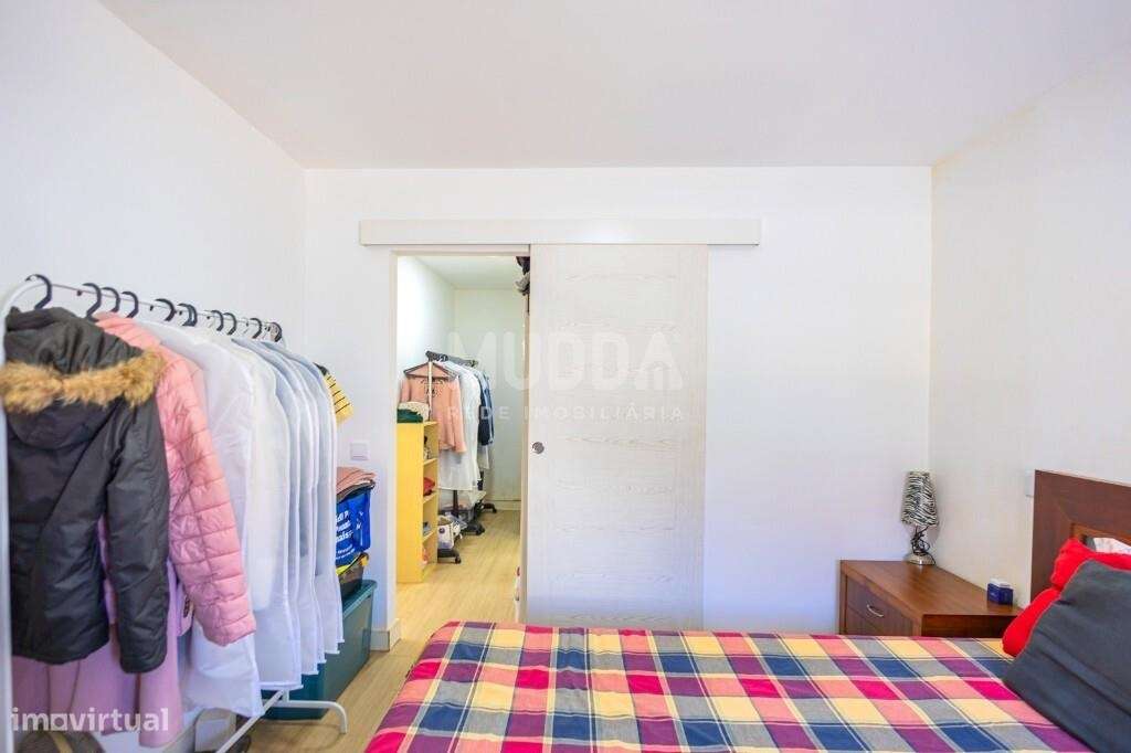 Moradia T1+2 em Arrifana - Santa Maria da Feira-7
