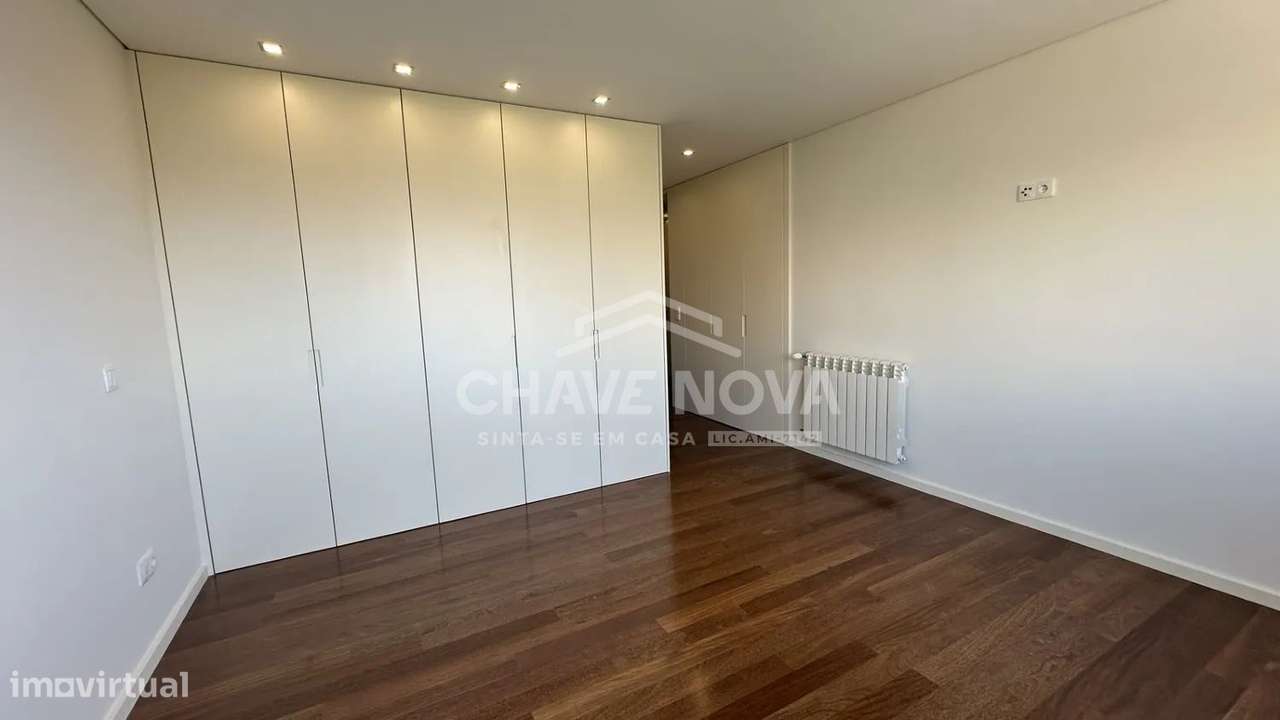 FN - T3 novo com vista mar em Canidelo | 153 m² úteis | Garagem dupla-8
