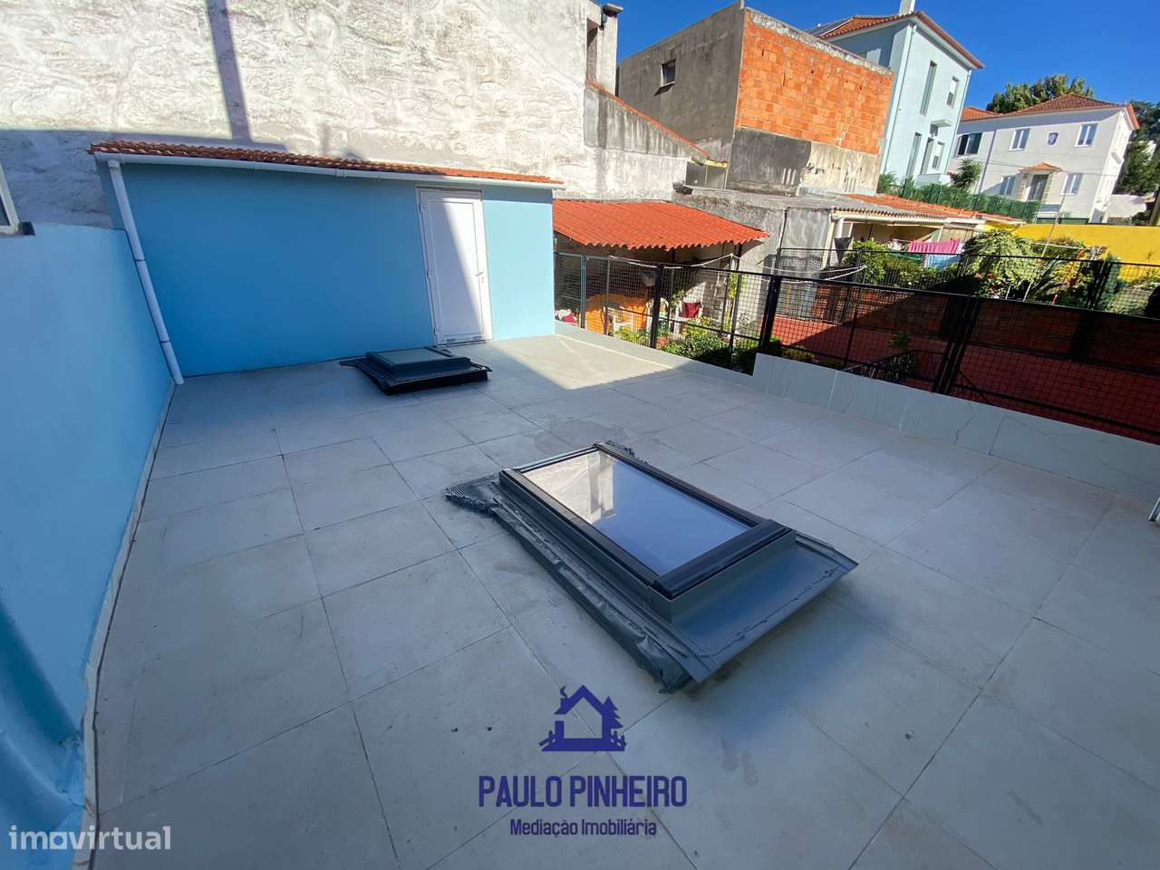 Moradia T4+1 Totalmente Renovada – Campanhã-18