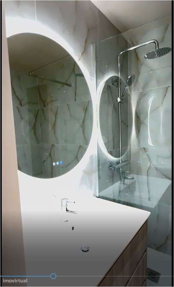 T2+1 Renovado no Centro de Gondomar, junto à Câmara!-24