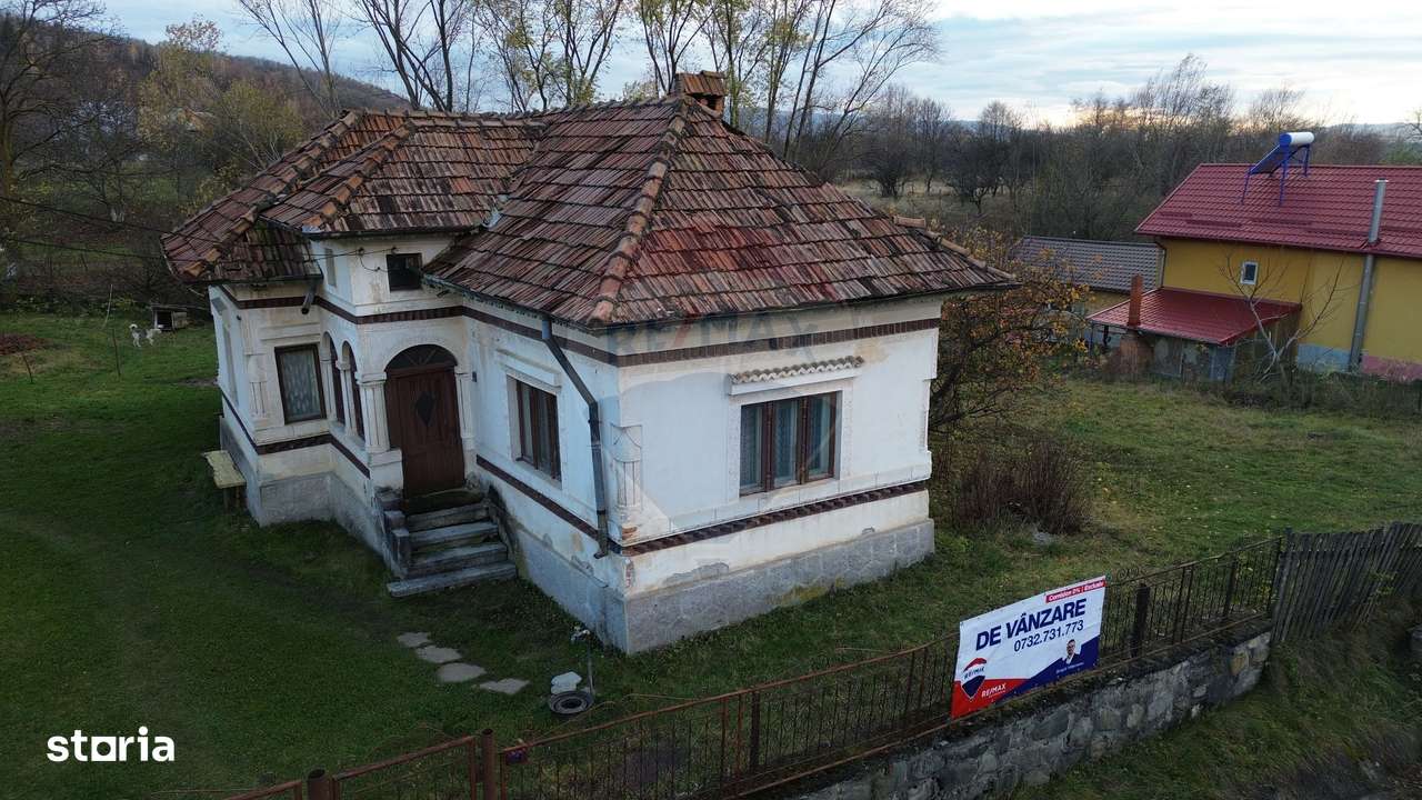 Casă si teren de vânzare in Leresti la super preț-12
