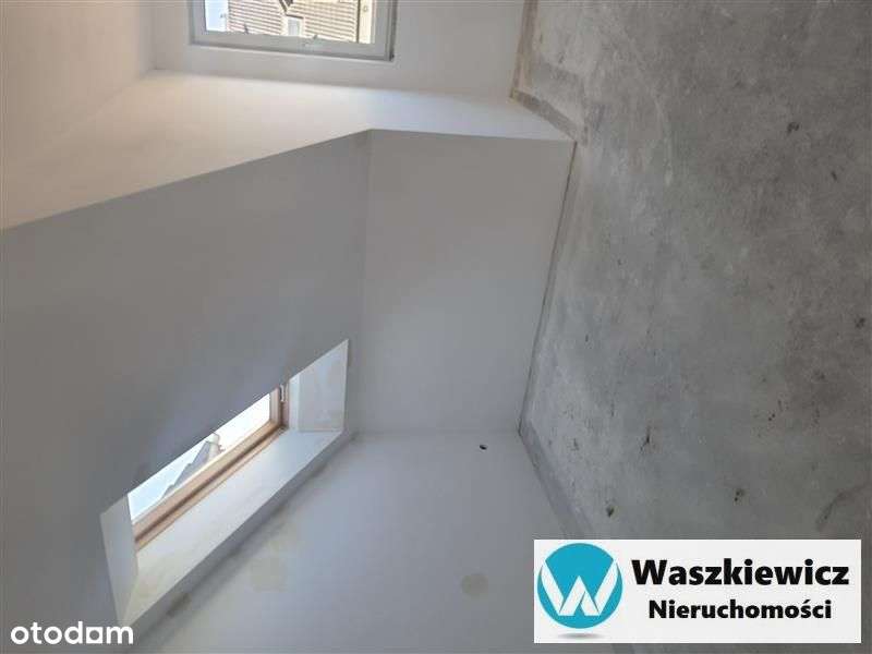 dom z piękną działką-5