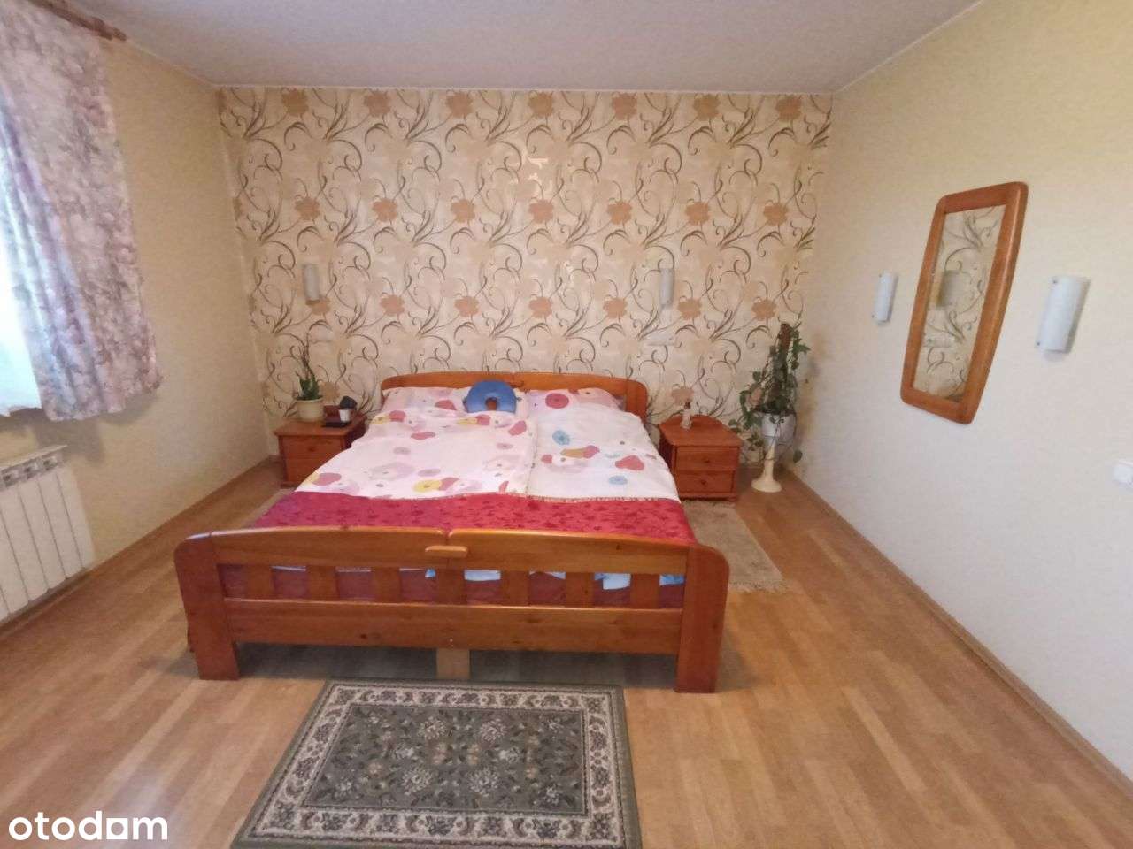 Przepiękny, przestronny dom z urządzonym ogrodem - Pełny obrazek: 5/17