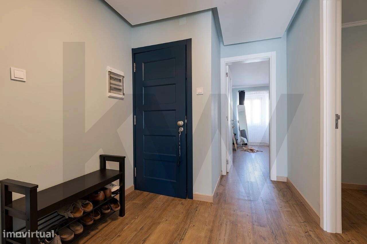 Apartamento T1+1 ao pé da Marginal e Estação – Vista Mar – Centro Hist - Grande imagem: 2/15