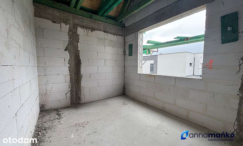 Nowoczesne mieszkanie z wysokim salonem-3