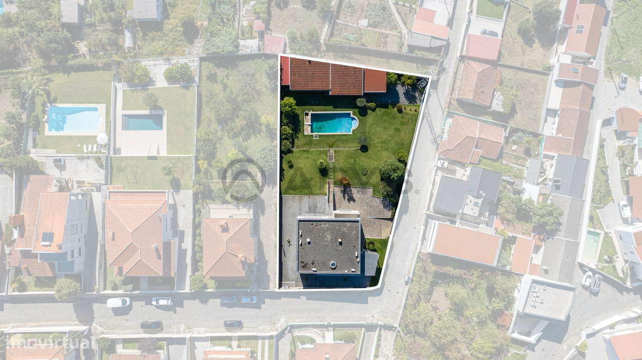 Moradia T4 com Piscina - Nogueira, Braga-42