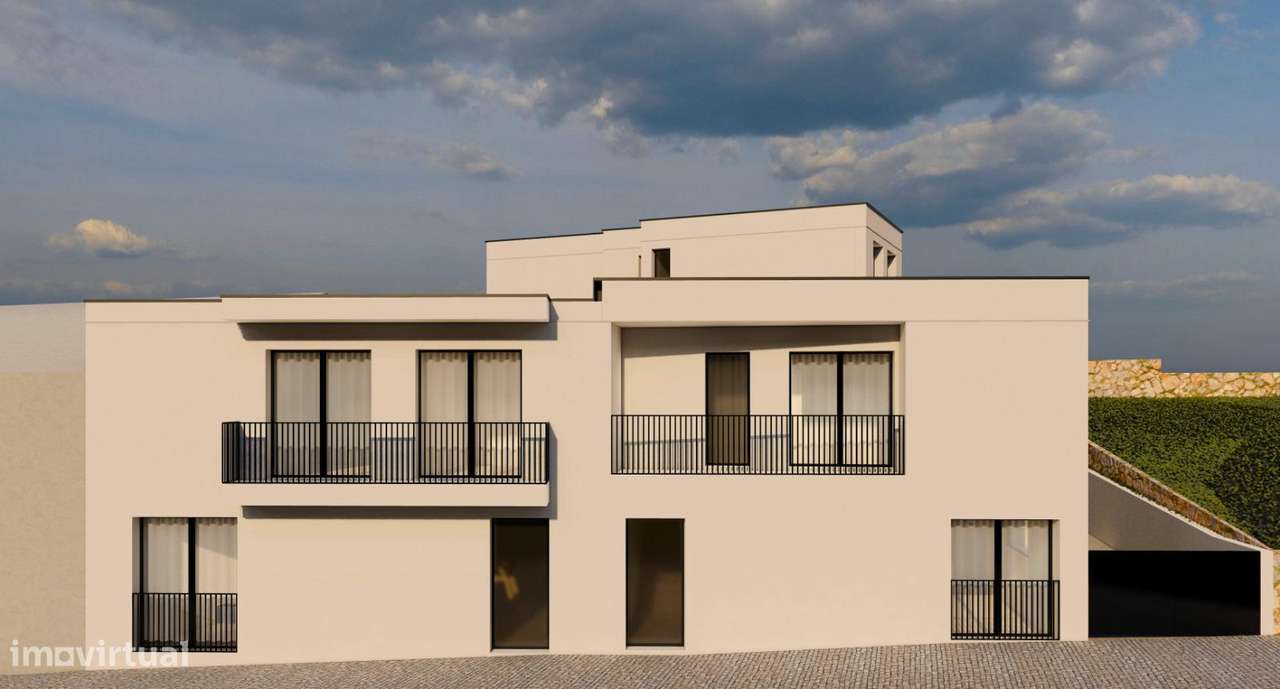 Moradia T3 com terraço, garagem e excelente localização-8