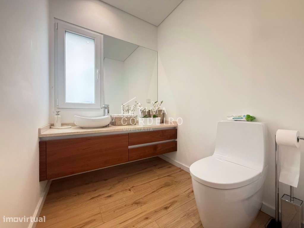 Moradia isolada Térrea acabamentos de luxo, Quinta da Torre, Quinta...-9