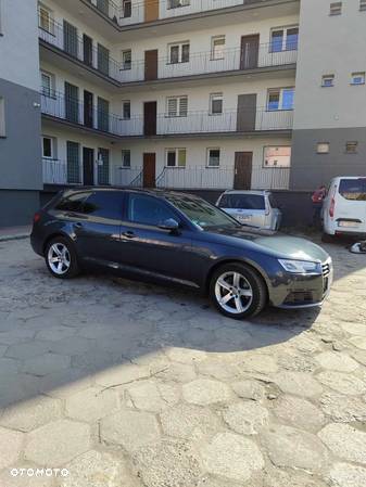 Audi A4 2.0 TDI - 10