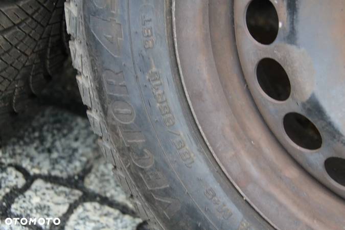 Koła Zimowe Opel  4x100 ET39 185/65 R15  GOODYEAR - 6