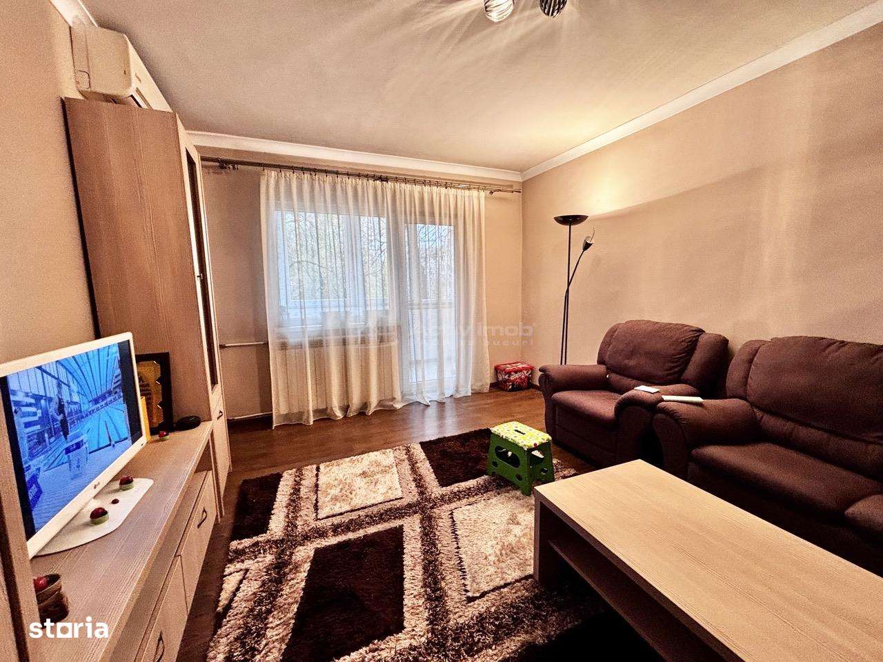 Ap 3 camere str, Sf Apostol Andrei - etaj 1 - 64 mp util - 2 balcoane-1