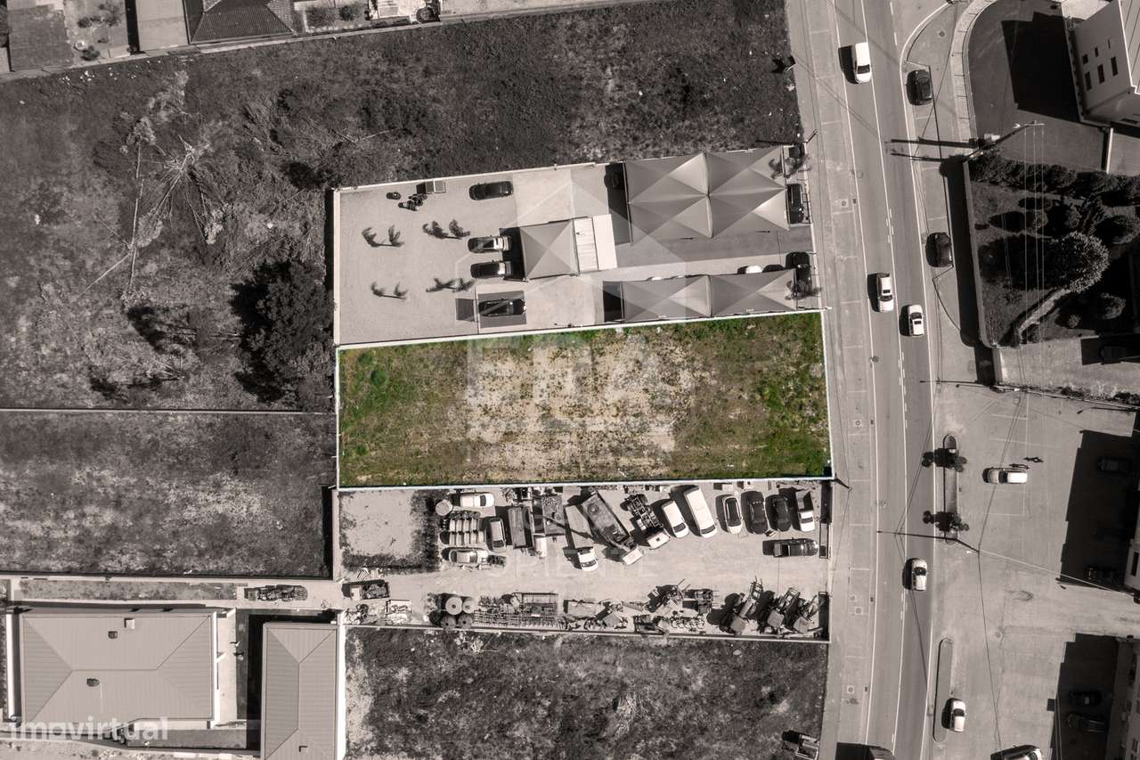 Terreno para arrendamento com 1025m² - Grande imagem: 4/6