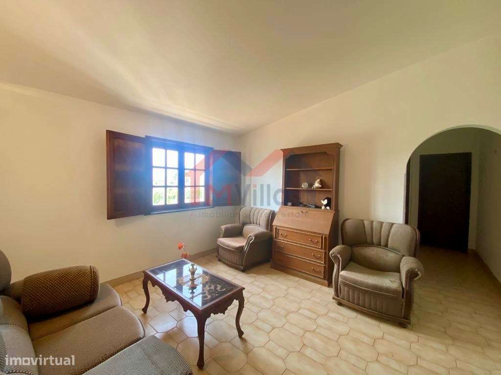 Moradia V3 + Ruína com terreno - Vale Judeu - Grande imagem: 4/10