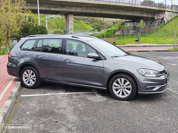 VW Golf Variant 1.6 TDi Confortline - 5