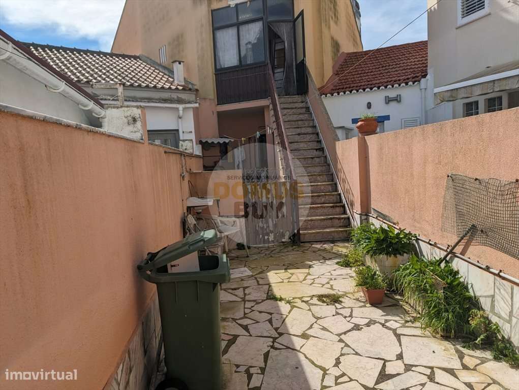 Moradia  2 pisos + sótão - 200 m da Praia- Costa da Caparica-40