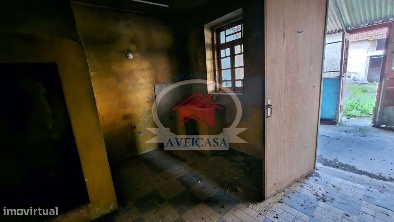 Moradia antiga para recuperar e expandir-30